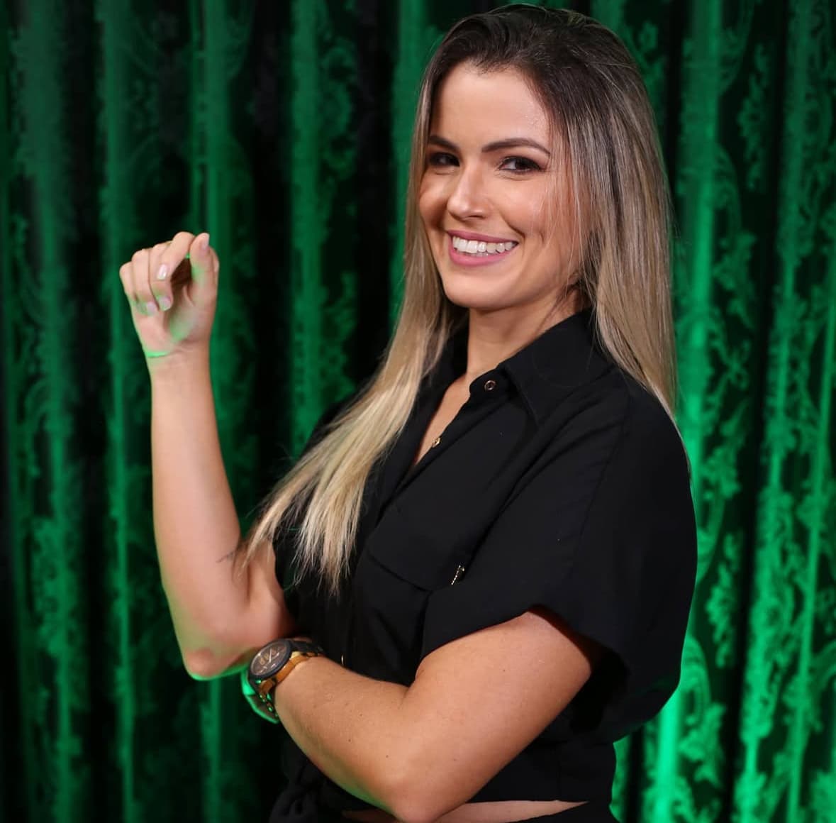 Ana Carla de Sá em atendimento